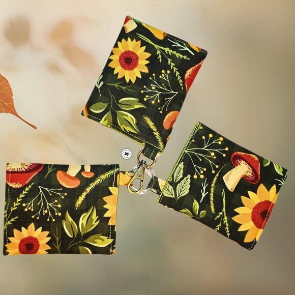 Mini Wallet Pouch with Keyring | Cottagecore Bag Charm | Mushroom Sunflower - Picture 7 of 7